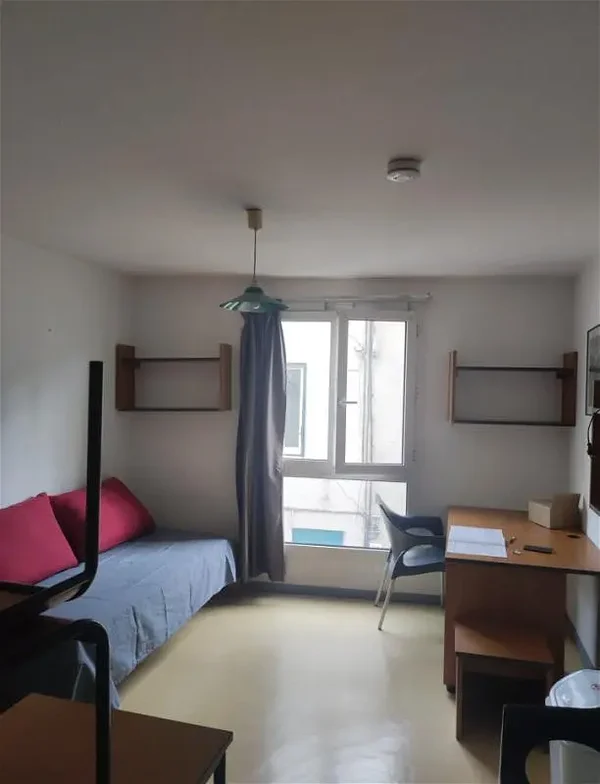 Flat Avenue de Chabeuil in Valence