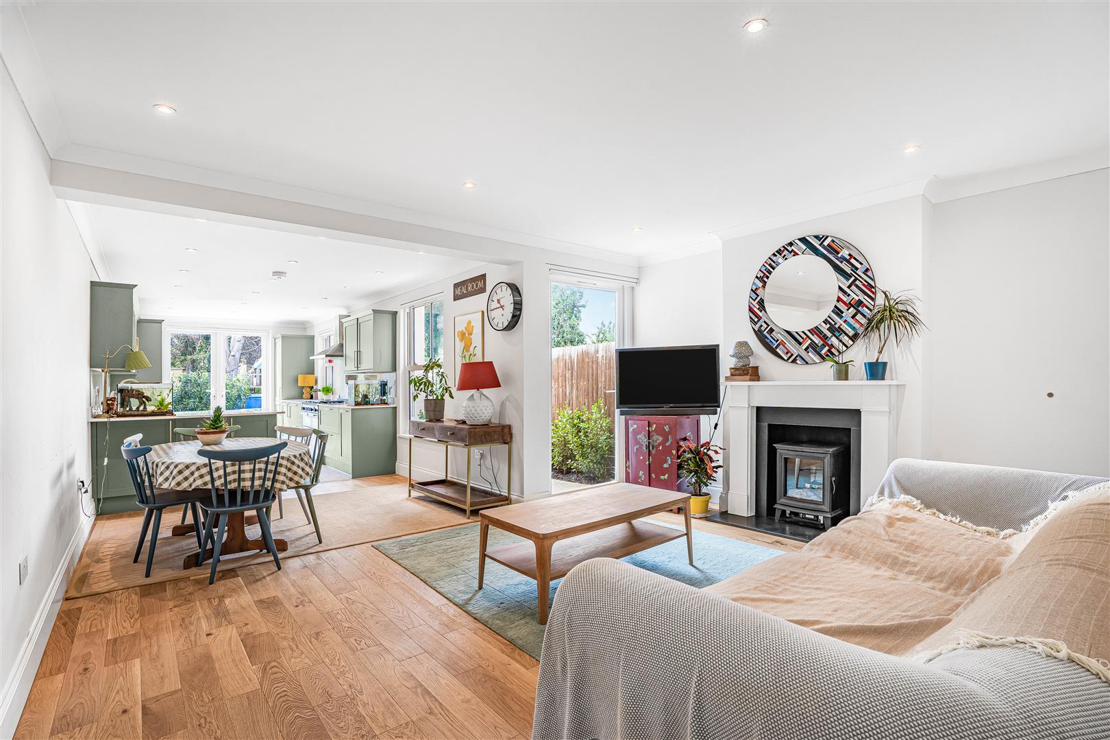 House Gibbon Road in Greater London
