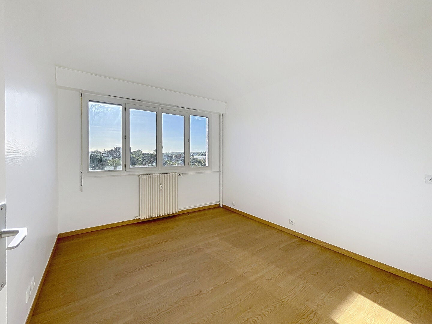Flat Boulevard Chamblain in Melun