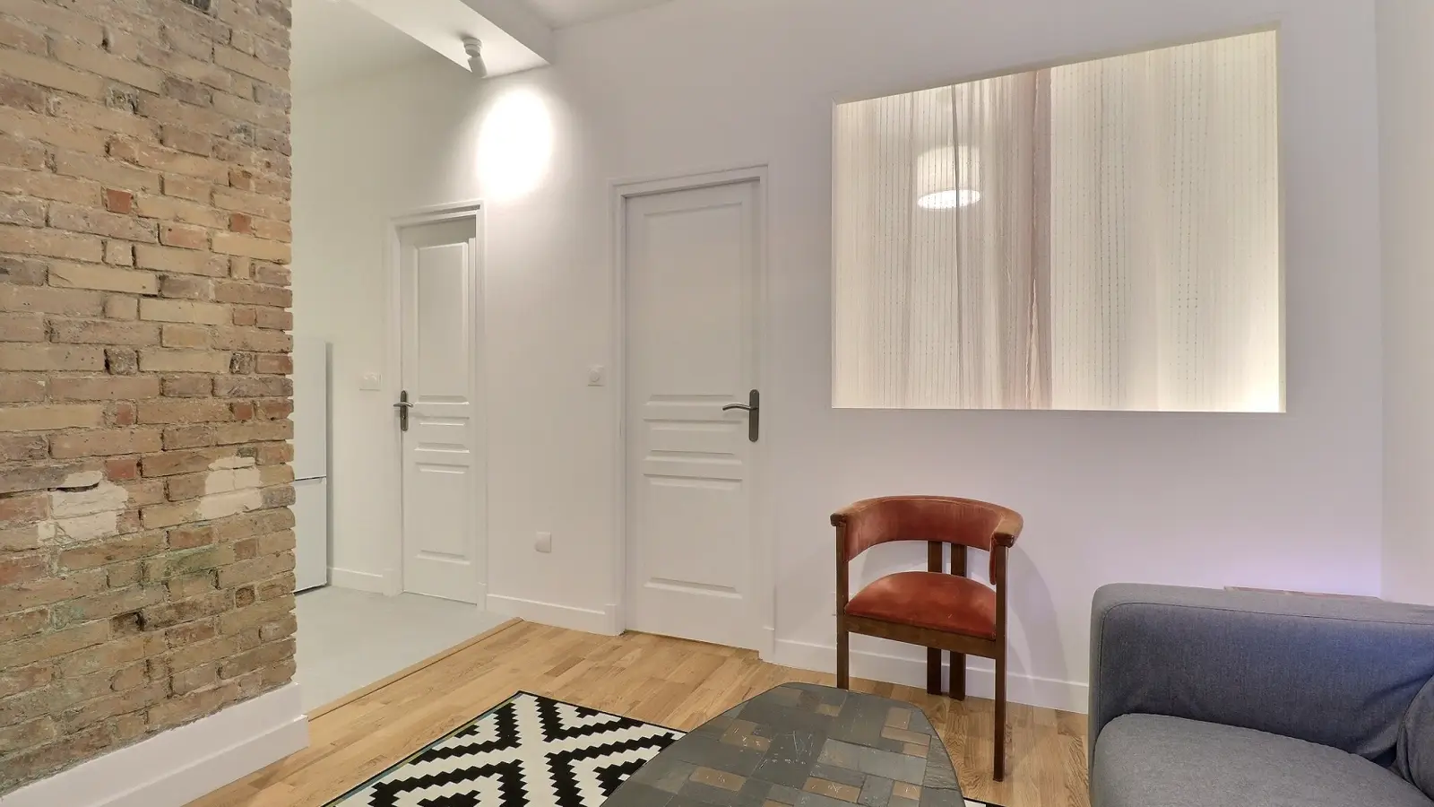 Flat Rue du Faubourg Saint-Denis in Paris
