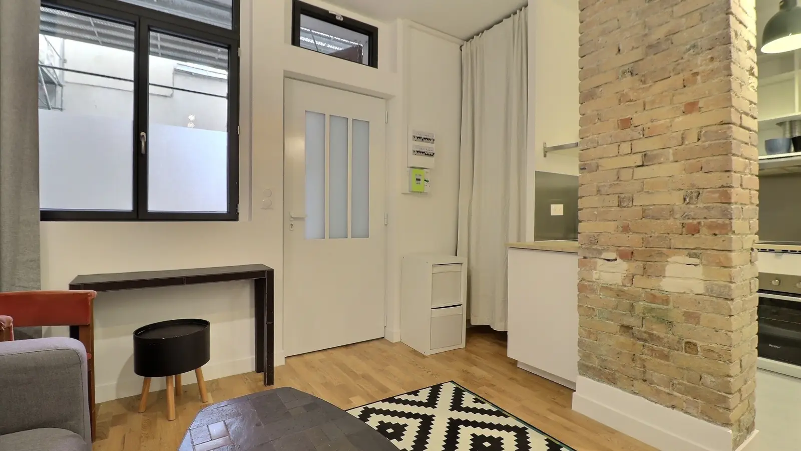 Flat Rue du Faubourg Saint-Denis in Paris