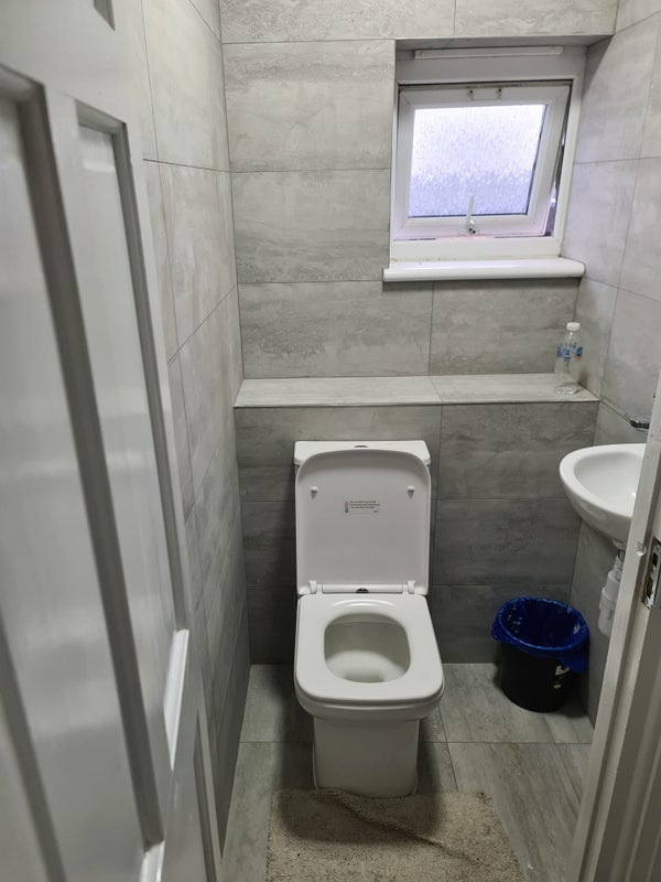 Room Huntingdon Road in Greater London