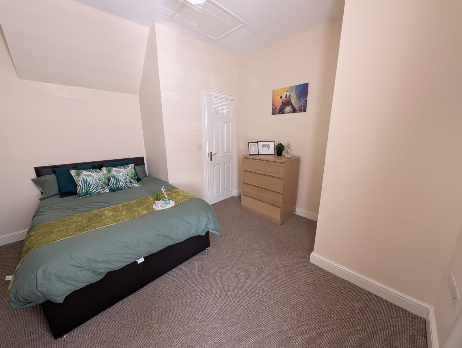 Room Victoria Road in Doncaster