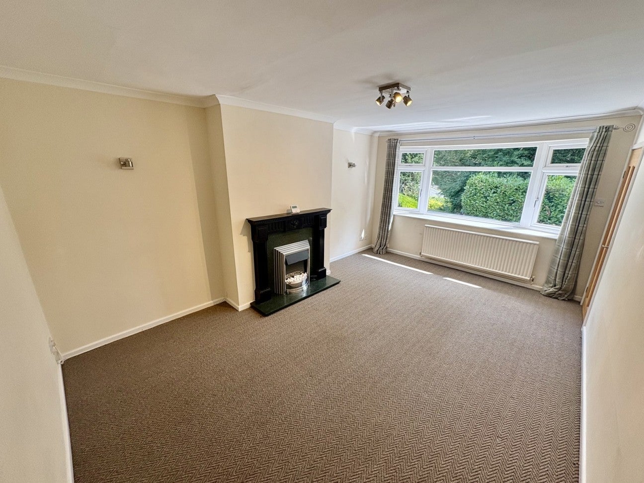 House Ainsworth Avenue in Horwich