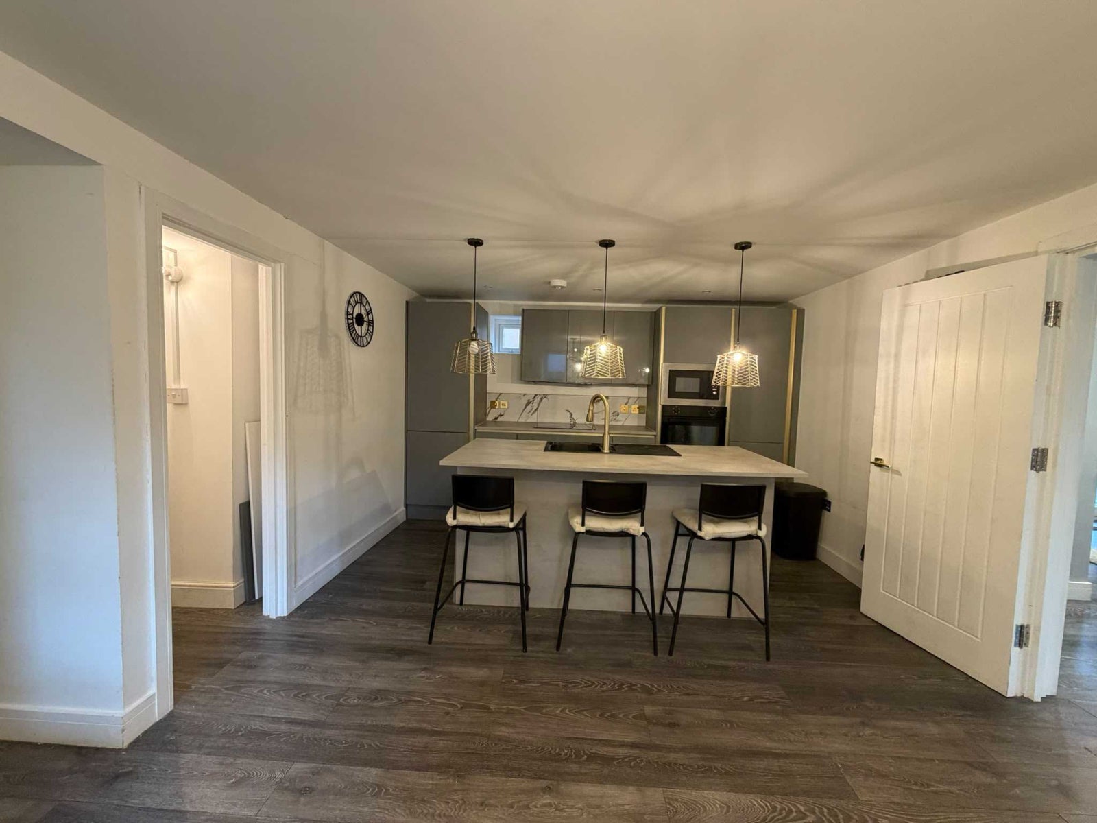 Flat Sydenham Road in Greater London
