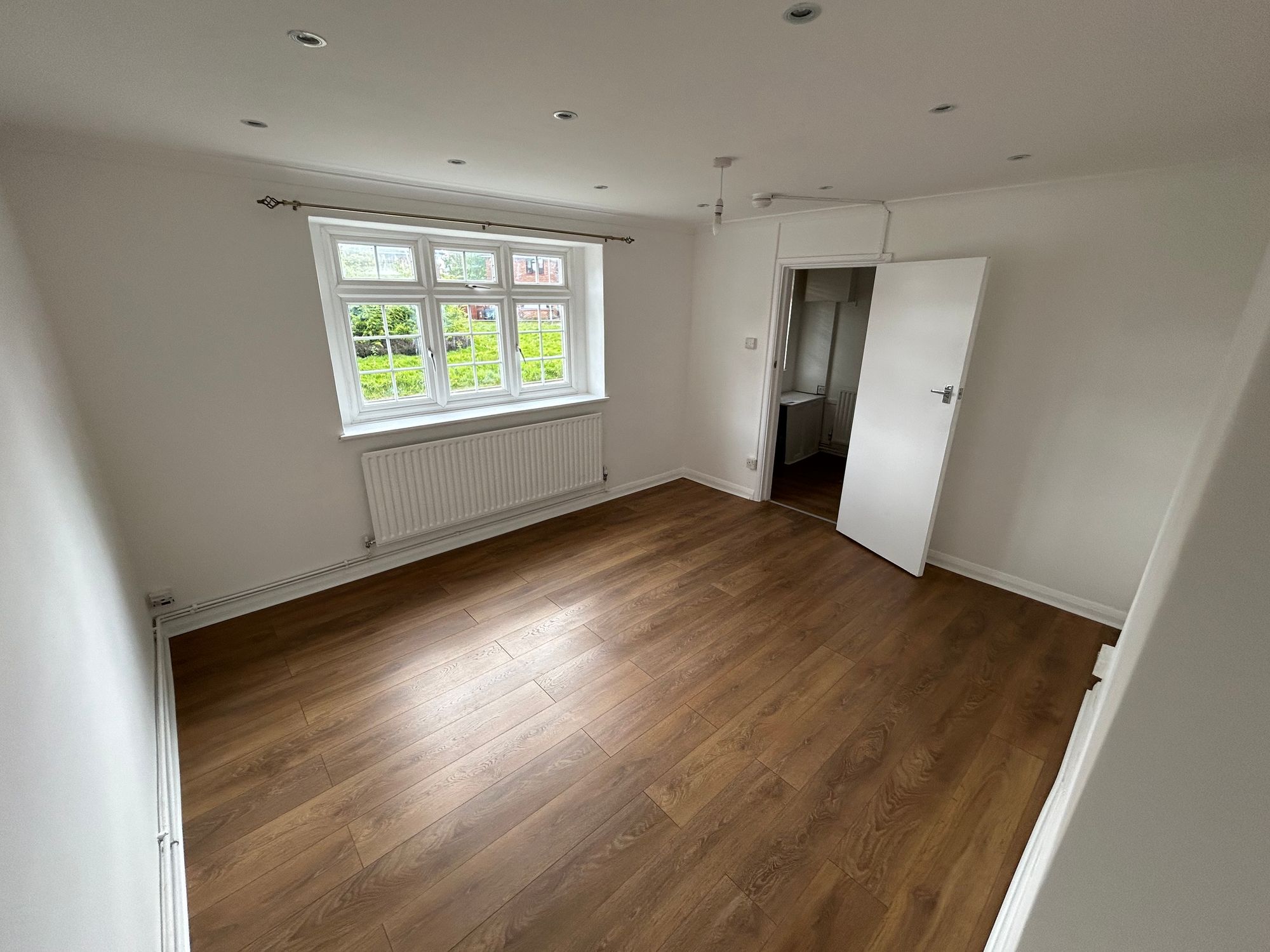House Home Gardens in Greater London