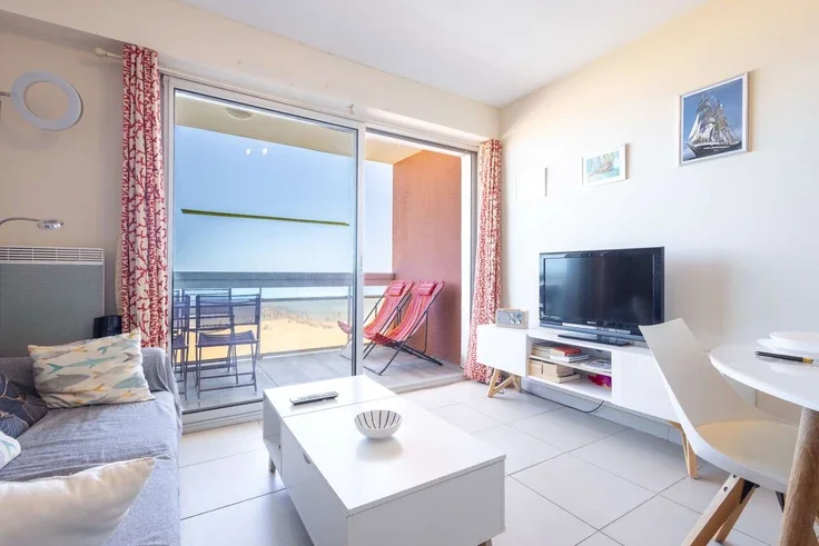 Flat Boulevard Pierre Giraud in Valras-Plage