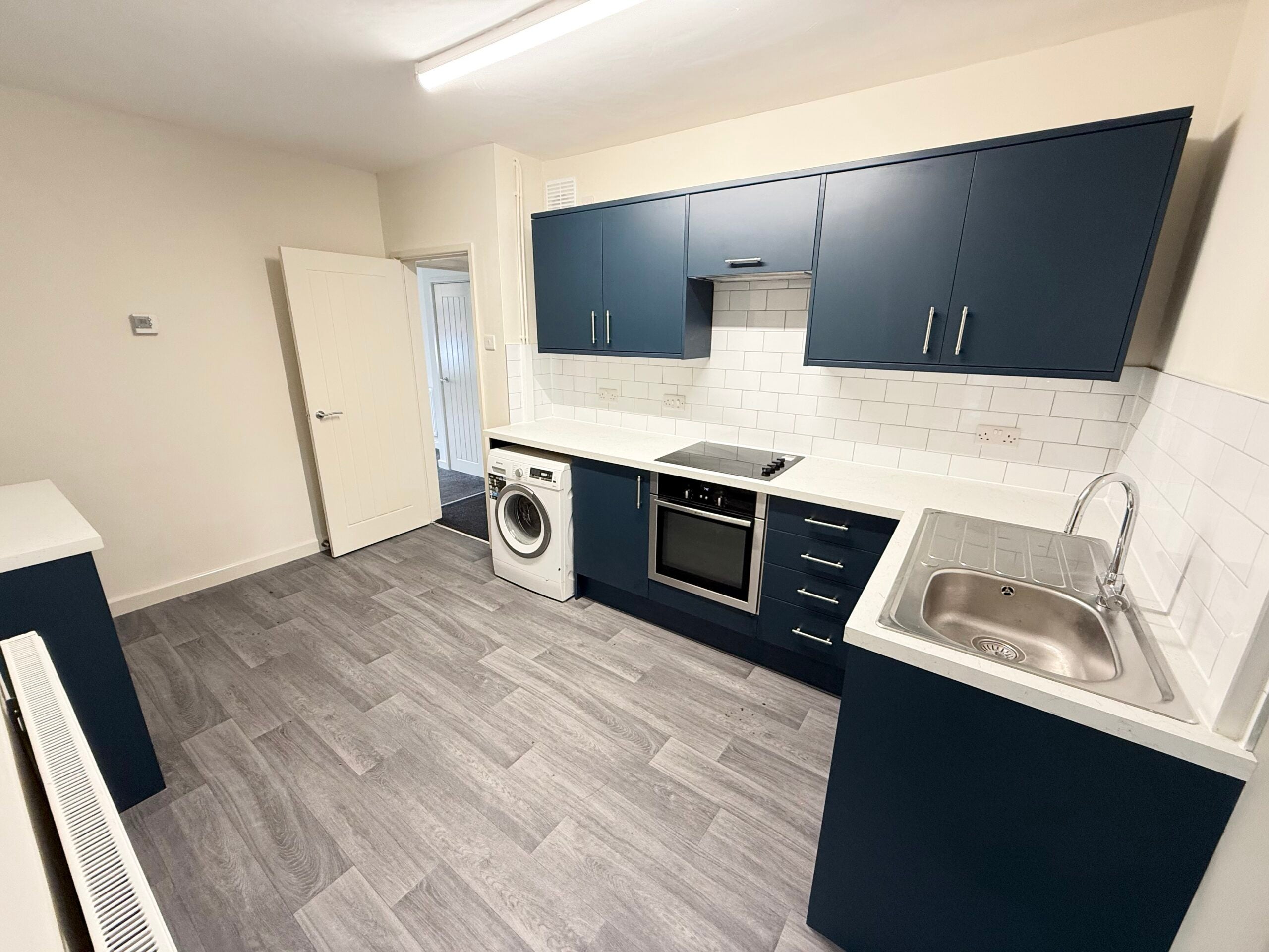 Flat Eastfield Road in Peterborough
