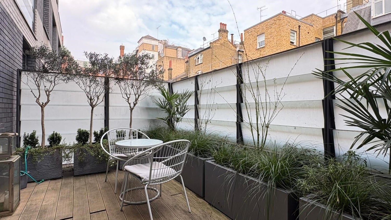 Flat Queensway in City of Westminster