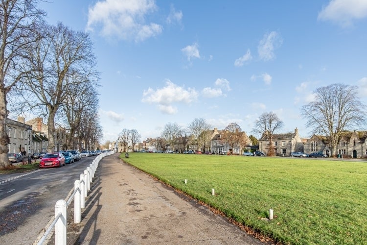 Flat West End in West Oxfordshire