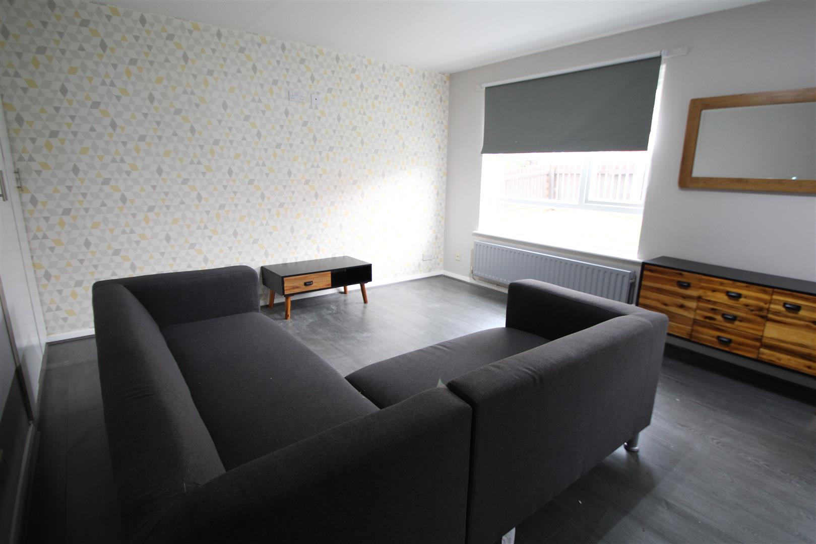 Flat Westfield Terrace in Leeds
