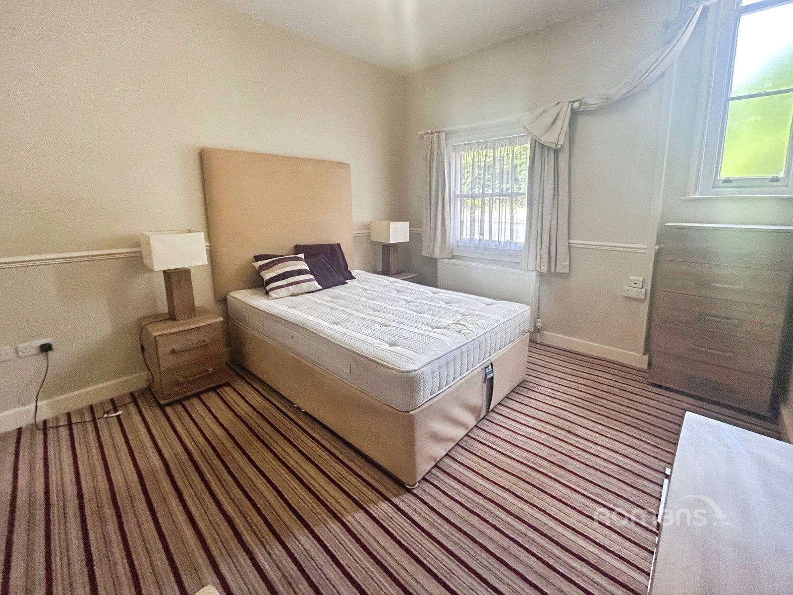 Room Oxford Road in Reading