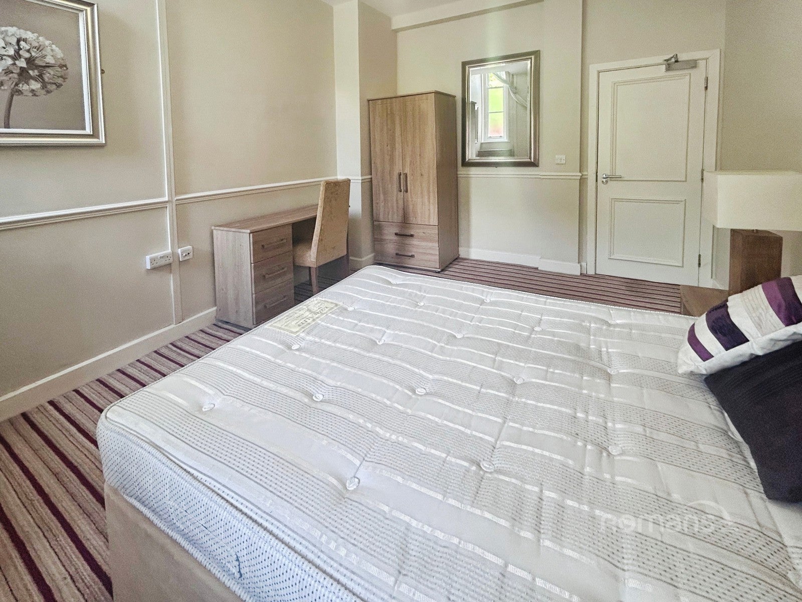 Room Oxford Road in Reading