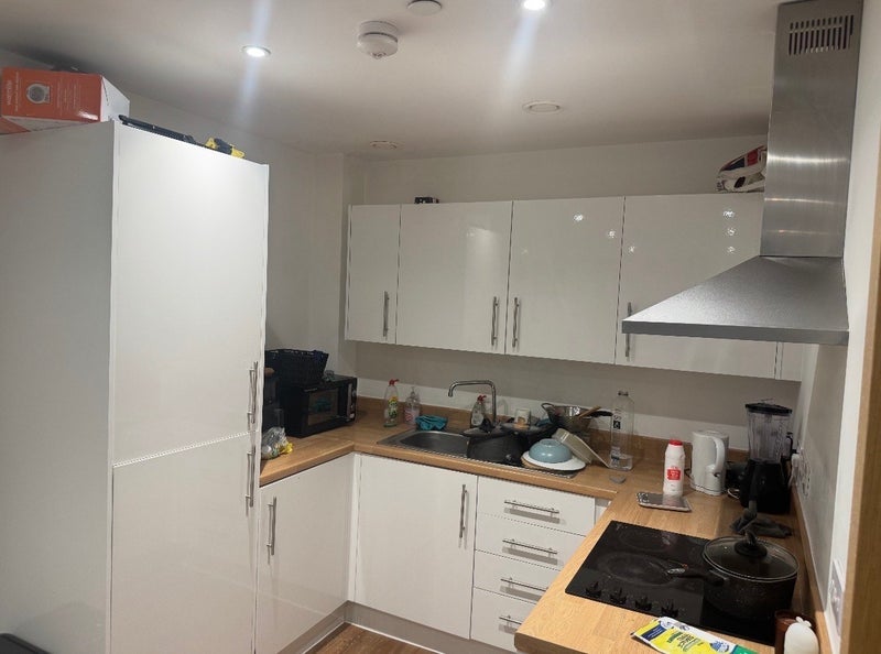 Room Elmira Way in Salford