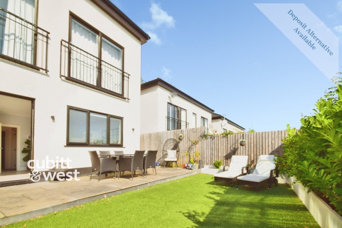Flat The Steyne in Arun