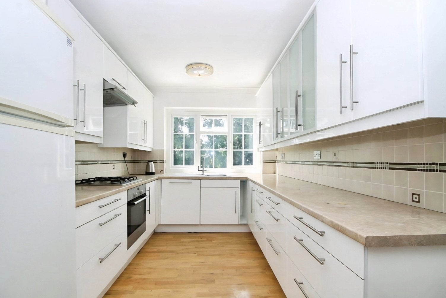 Flat Ravensbourne Road in Greater London