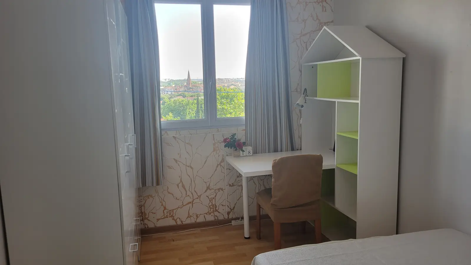 Room Rue des Alouettes in Toulouse
