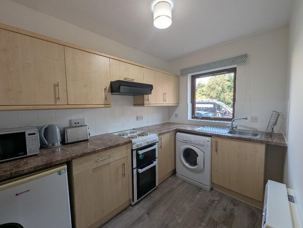 Flat New Mart Road in City of Edinburgh