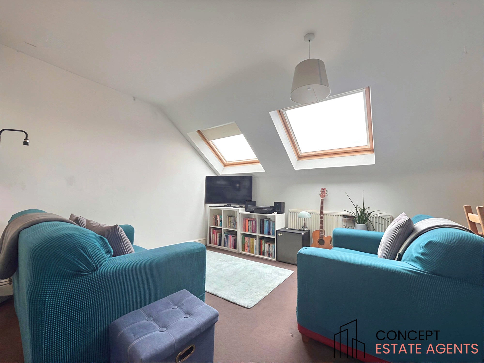 Flat Glenburnie Road in Greater London