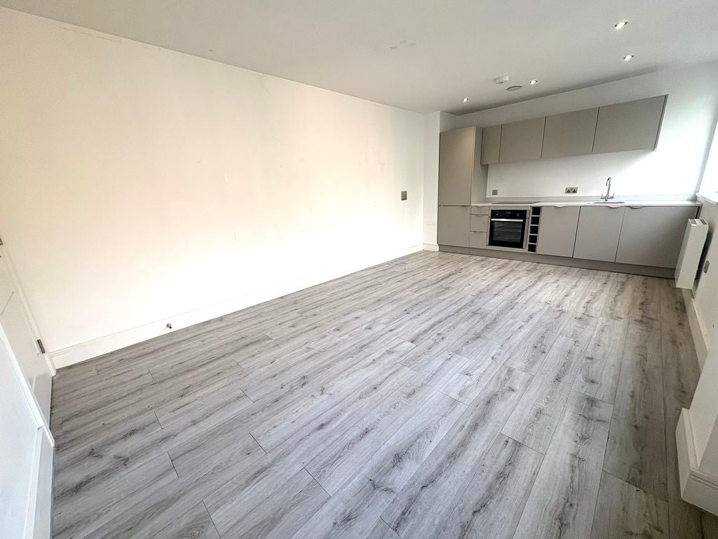 Flat Hagley Road in Birmingham