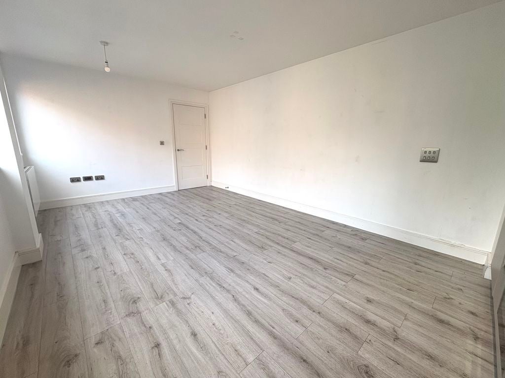 Flat Hagley Road in Birmingham