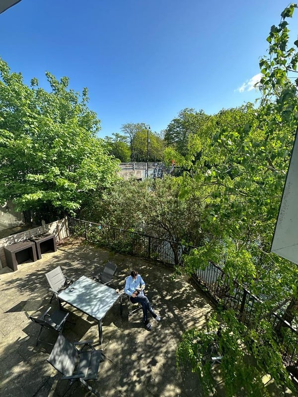 Room Palmers Road in Greater London