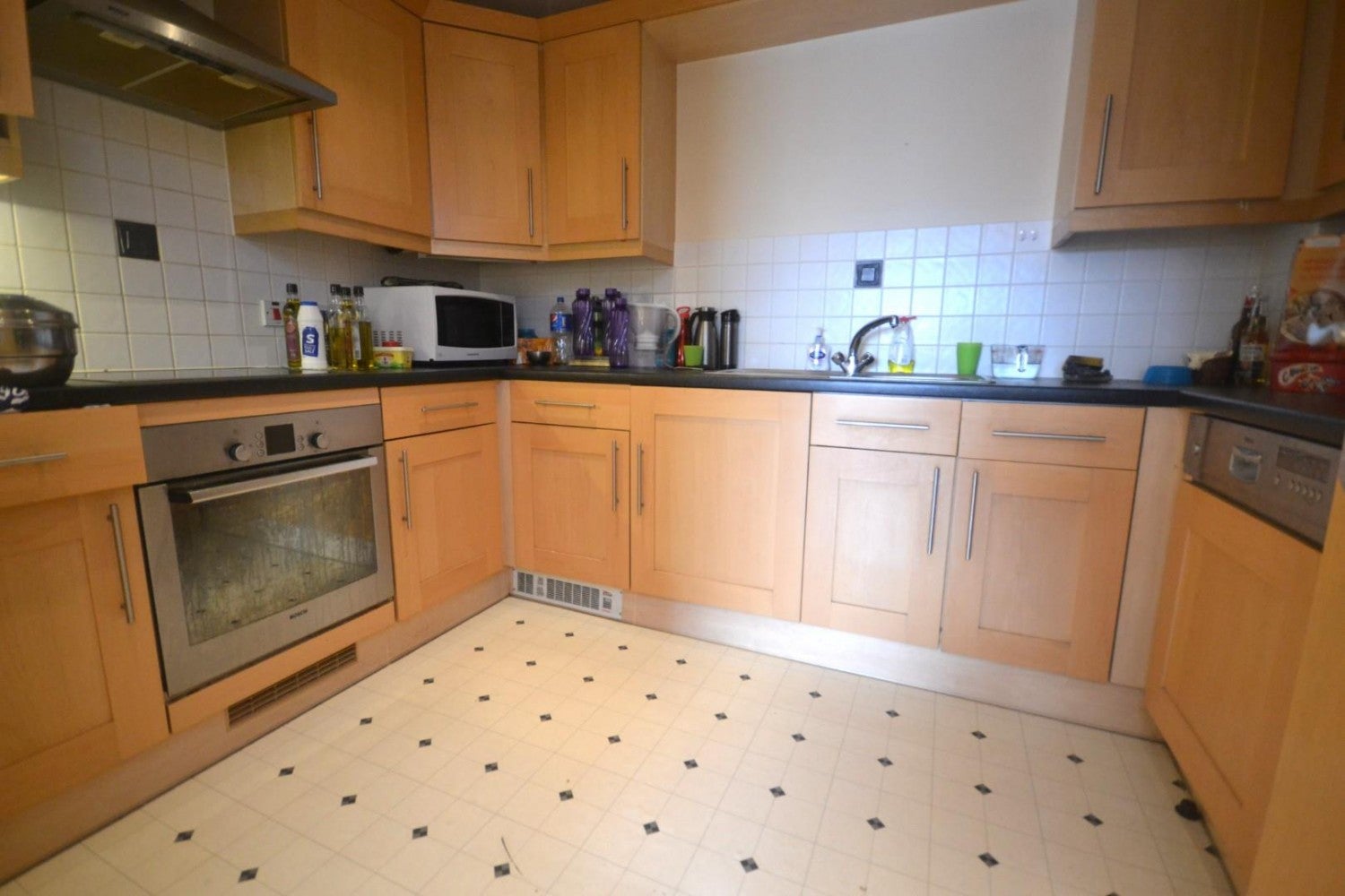 Flat Jubilee Square in Reading