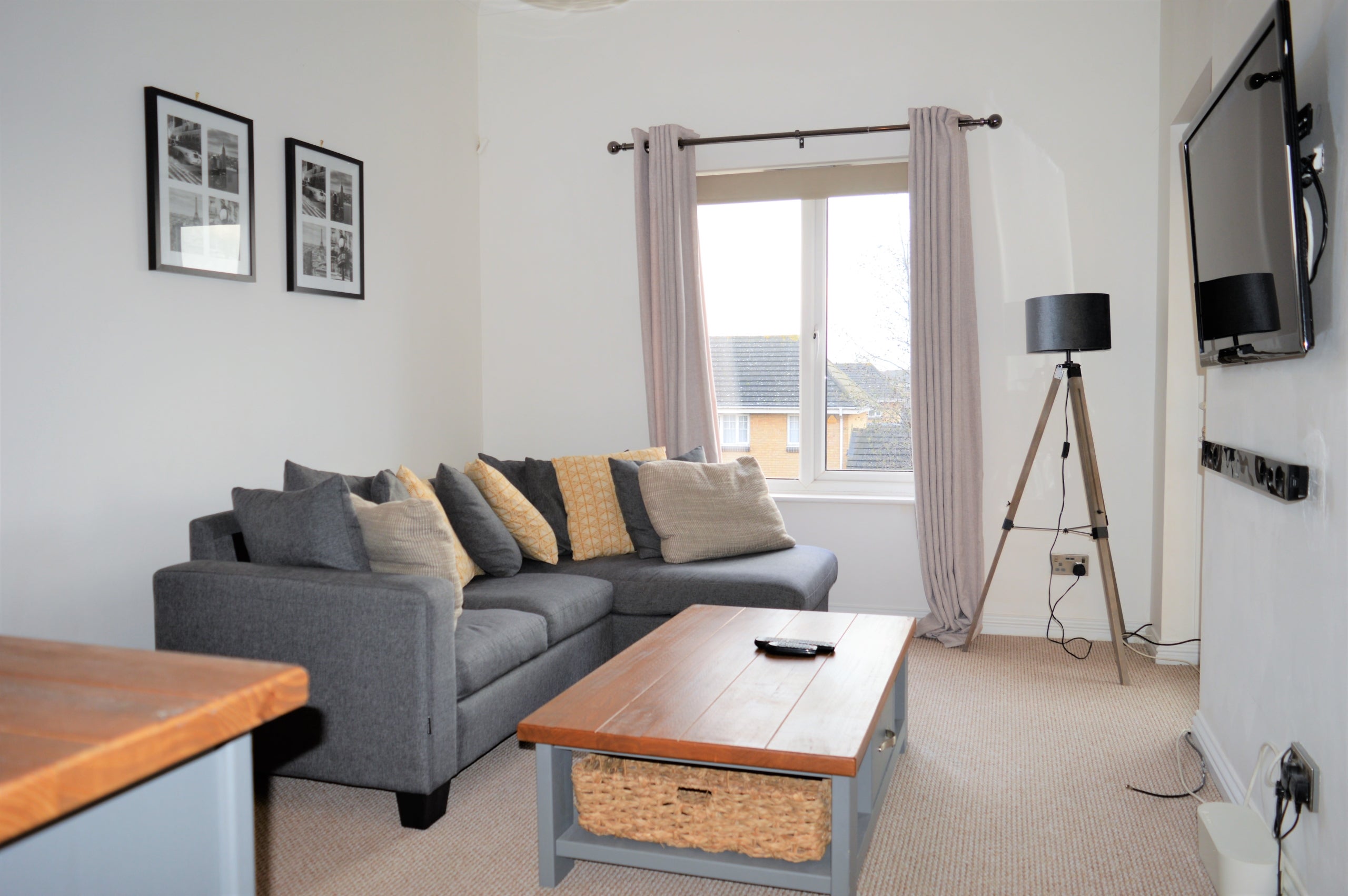 Flat Spinnaker Close in Greater London