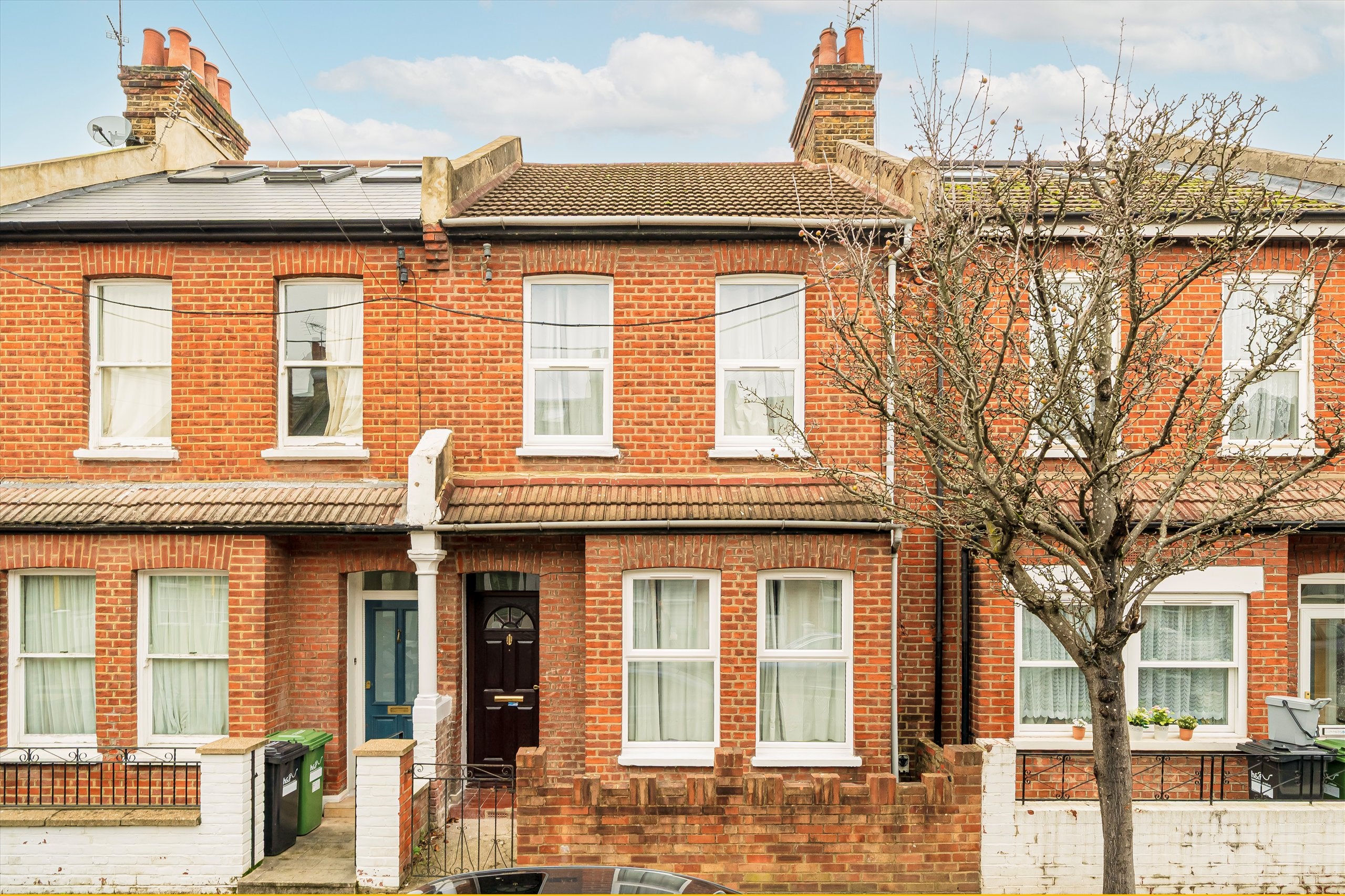 House Lochaline Street in Greater London