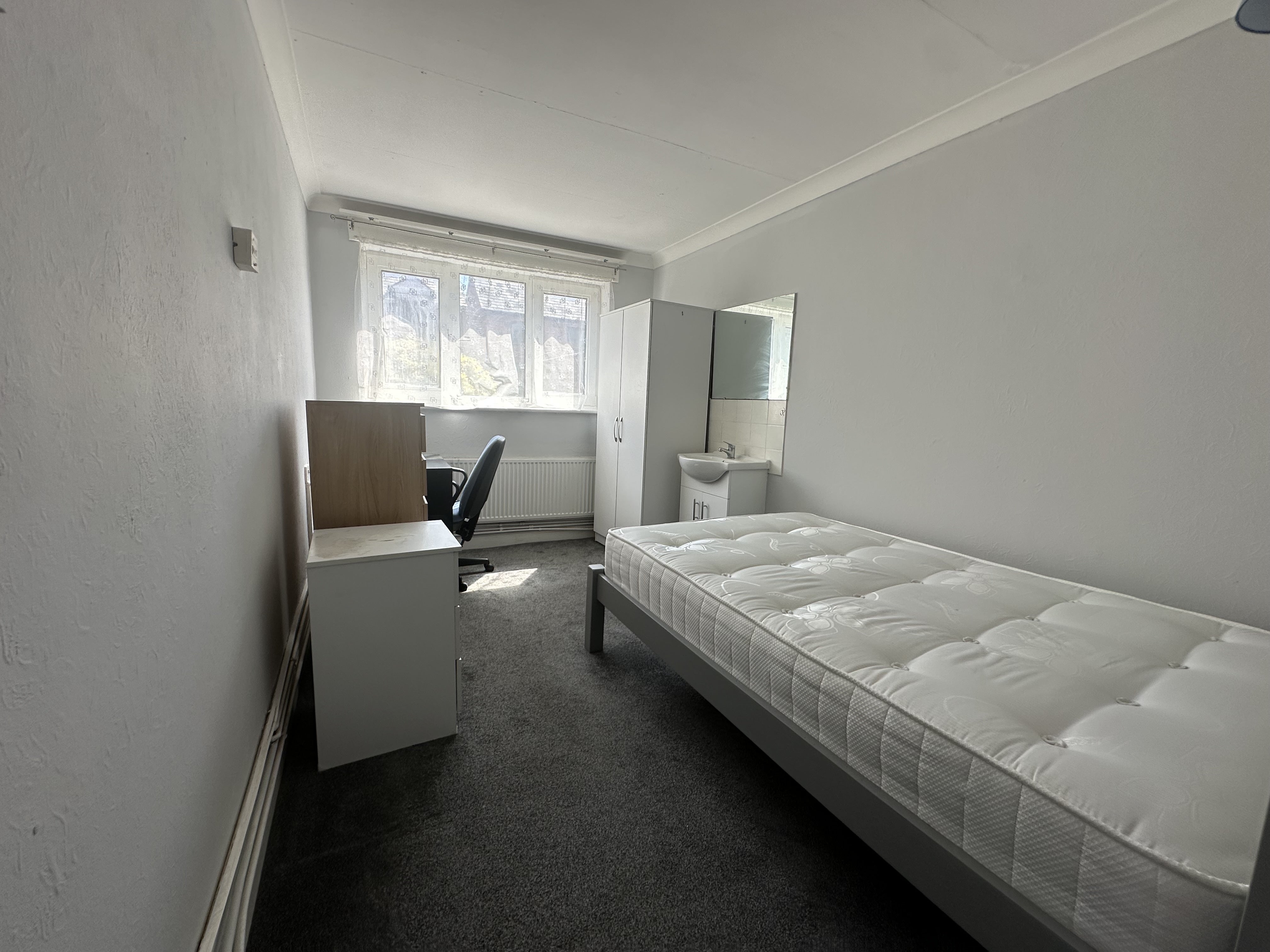 Flat Russell Terrace in Royal Leamington Spa