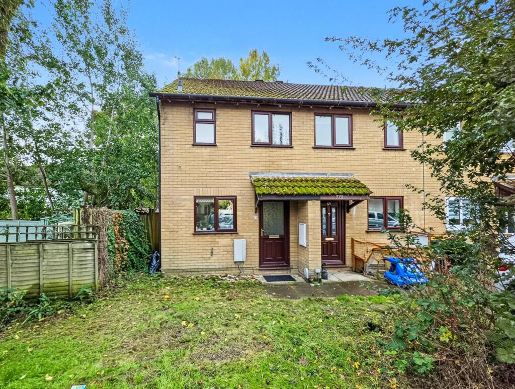 Flat Forge Close in Caerleon