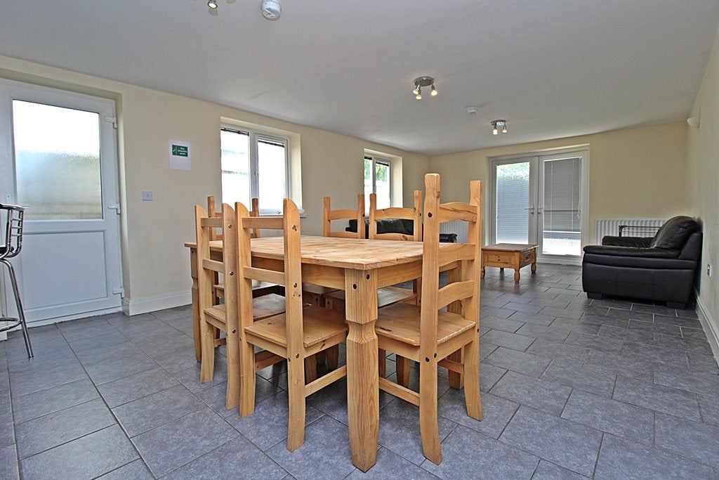 Flat Colum Road in Cardiff