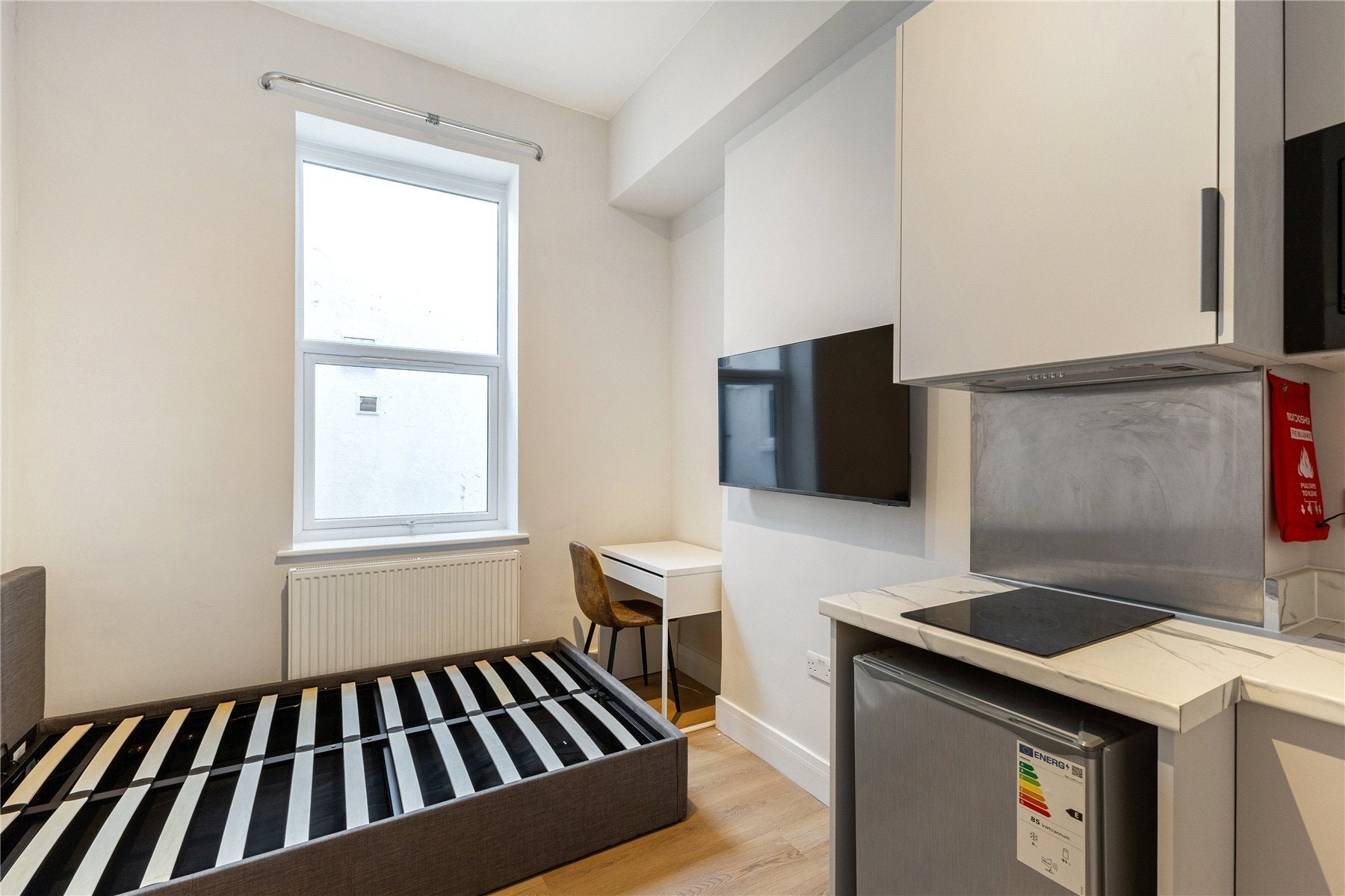 Flat Uxbridge Road in Greater London