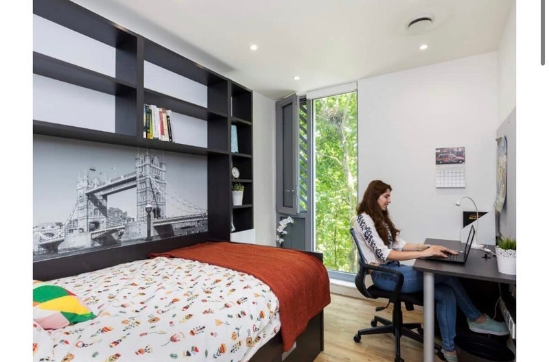 Room Camley Street in Greater London