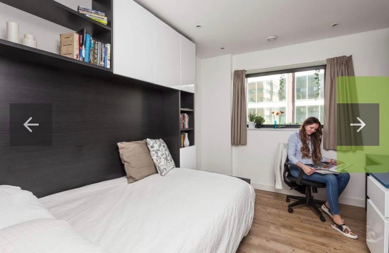 Room Camley Street in Greater London