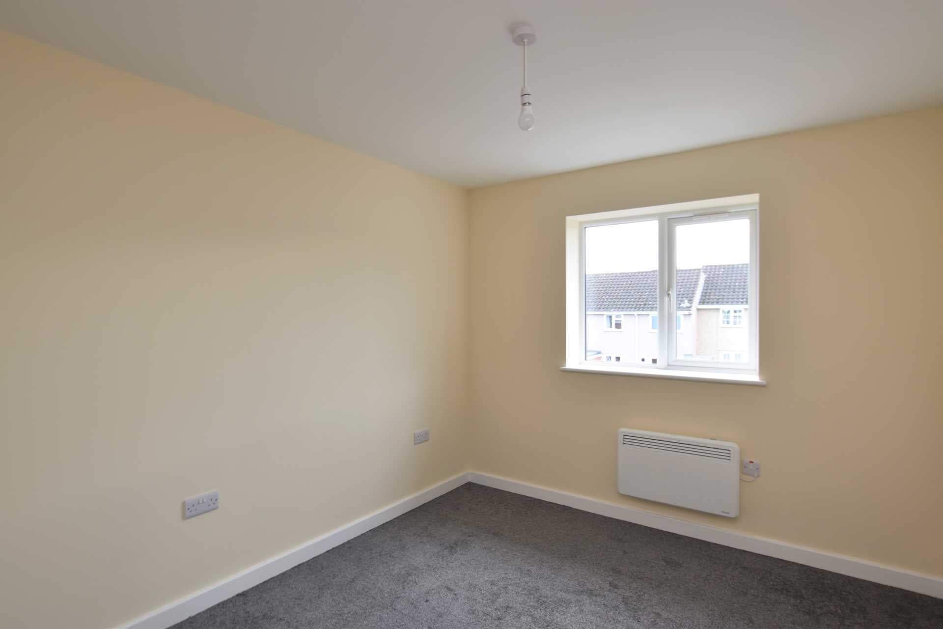 Flat Elgar Avenue in Malvern Hills