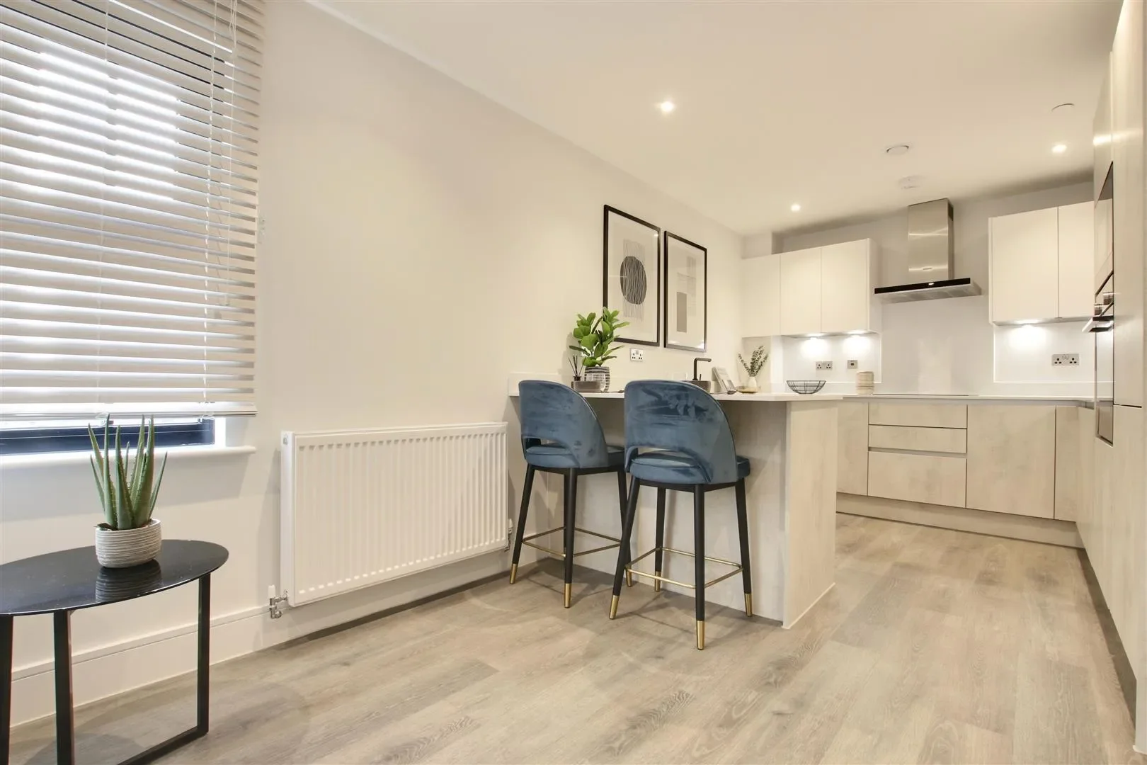 Flat Bircherley Green in East Hertfordshire
