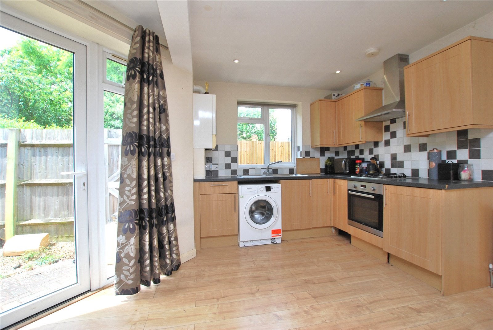 Flat Farnham Road in Guildford