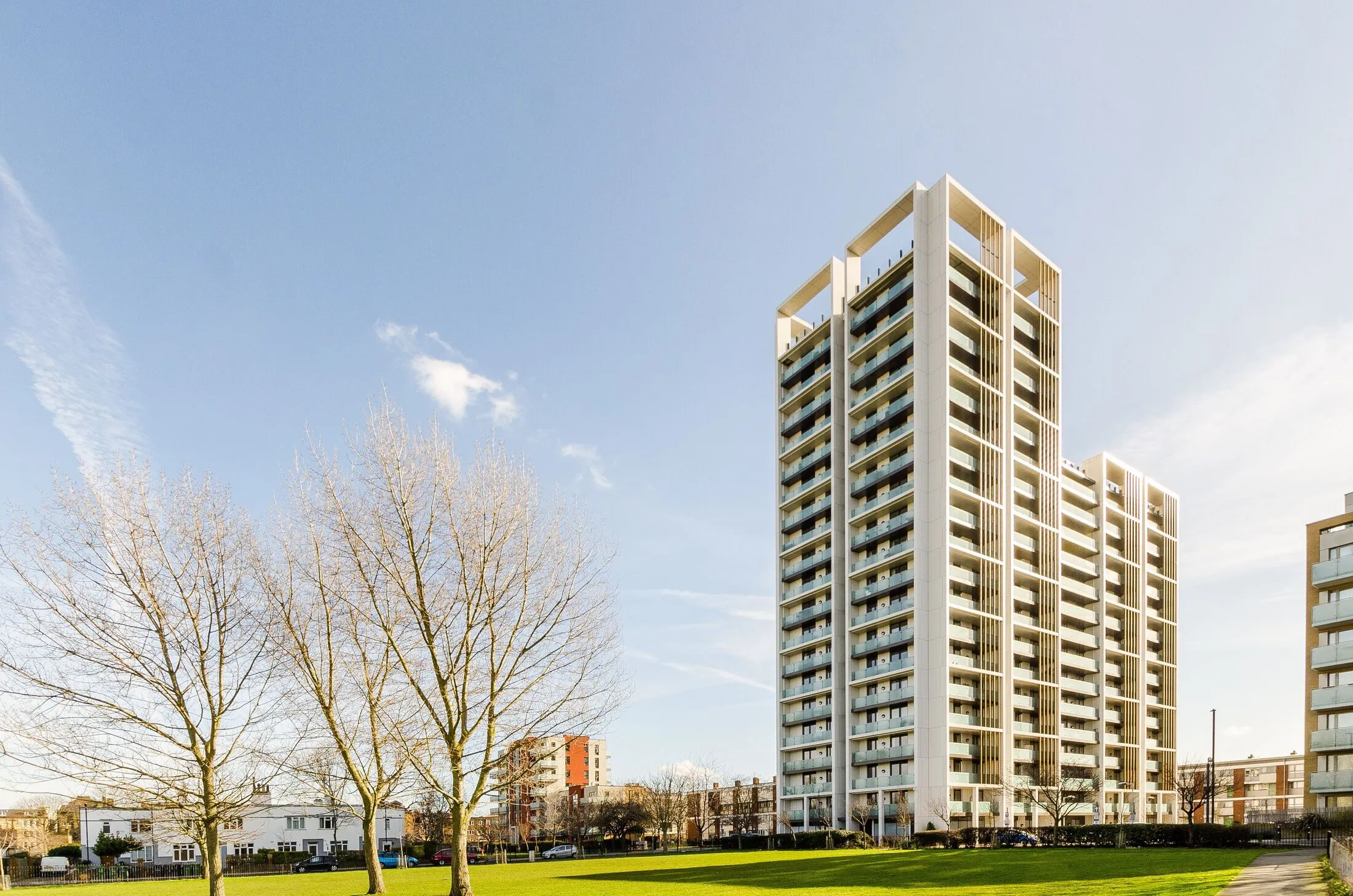 Flat Robsart Street in Greater London