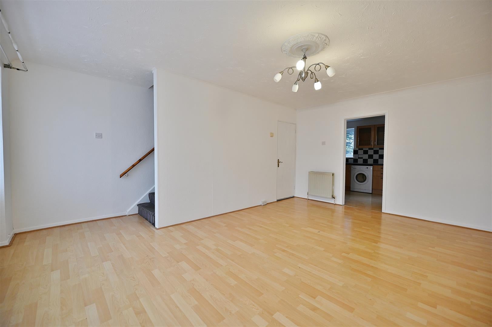 Room Robinia Close in Greater London