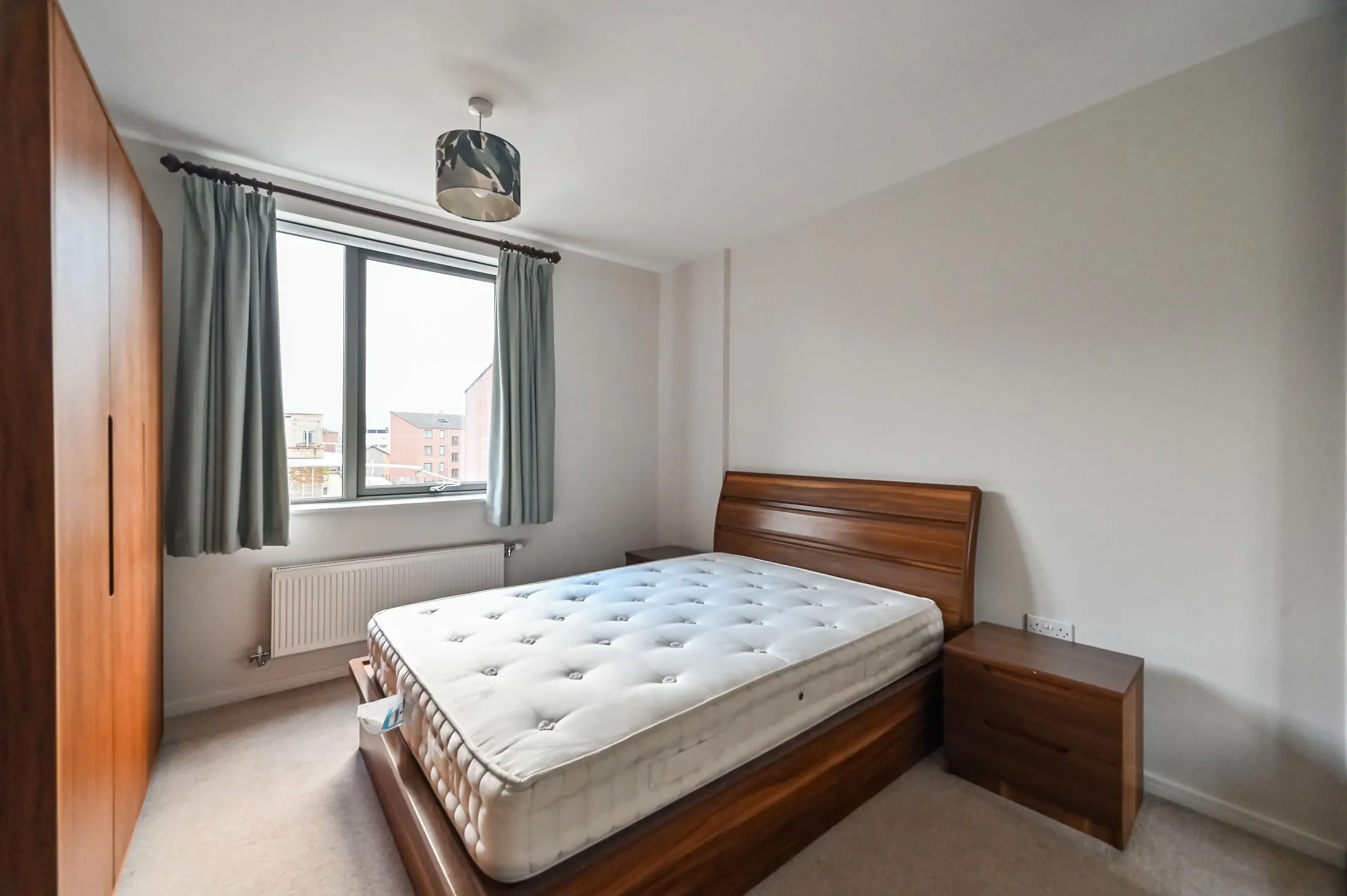 Flat Newham Way in Greater London
