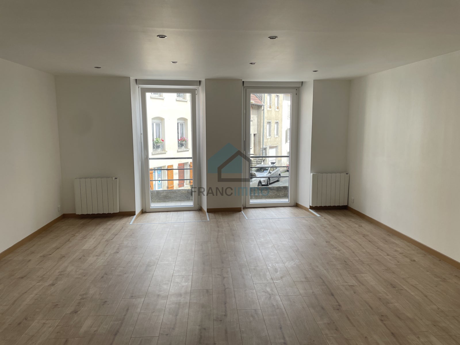Flat Route de Chaux in Saint-Hippolyte