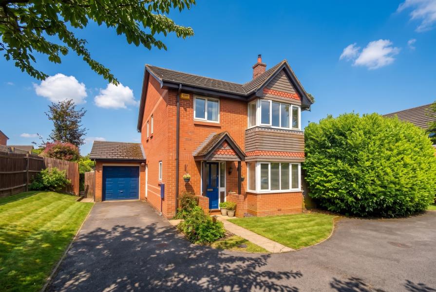 House Acer Drive in Surrey Heath