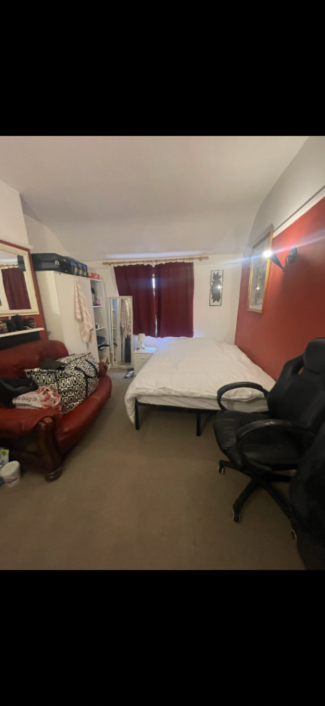 Flat The Close in Greater London