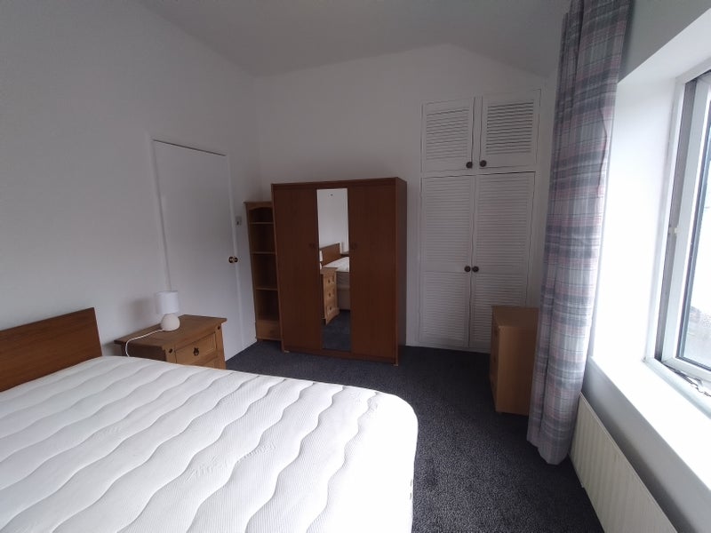 Room Midland Terrace in Chesterfield
