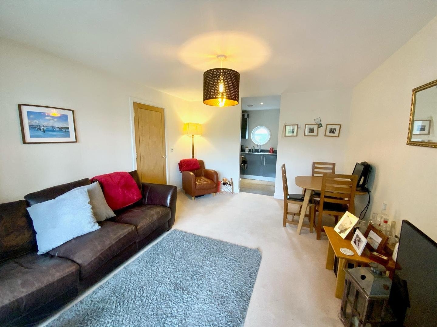 Flat Cogan Spur in Cardiff