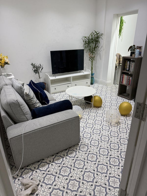 Room Stamford Road in Greater London