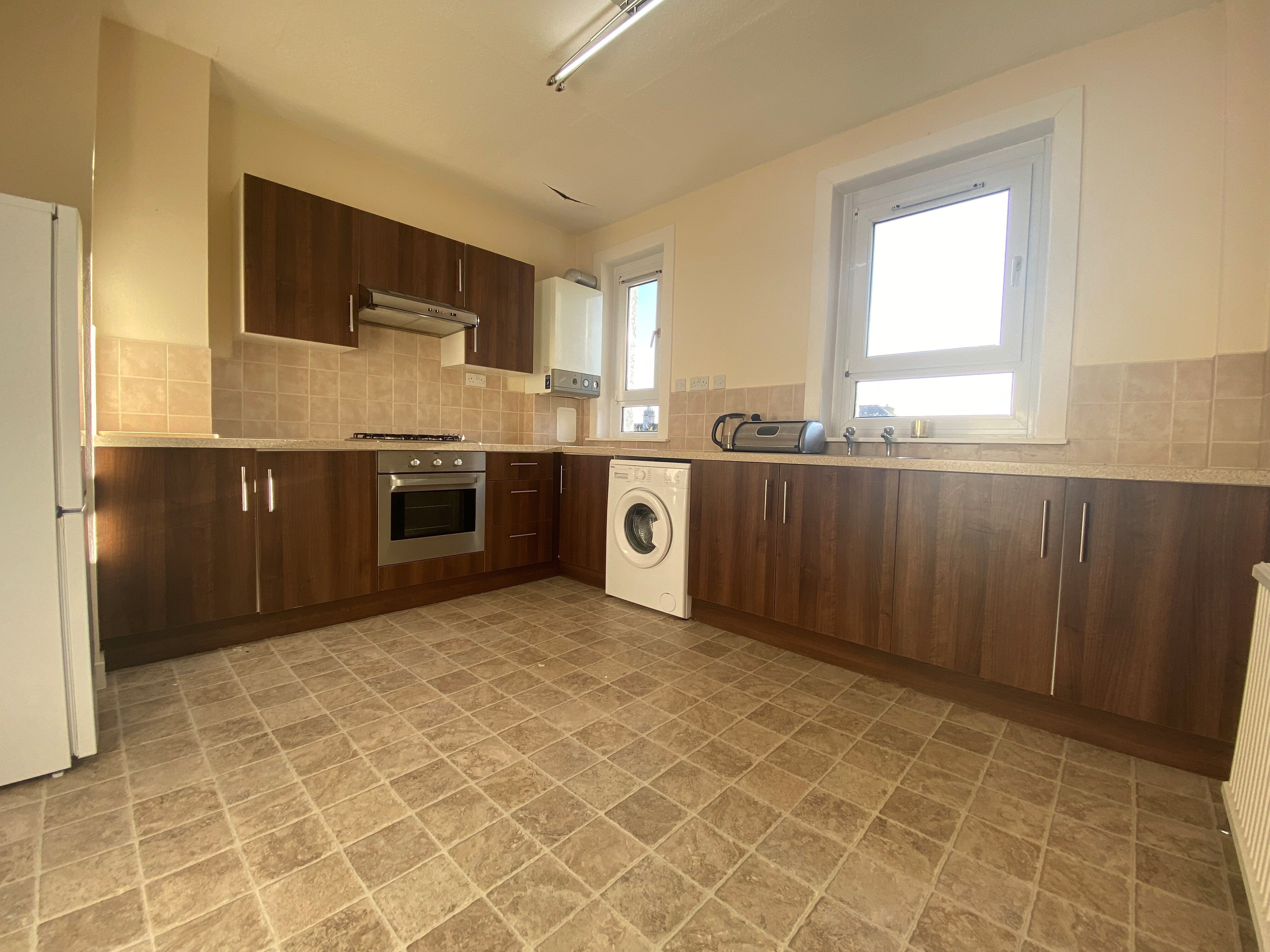 Flat Meikle Earnock Road in Hamilton