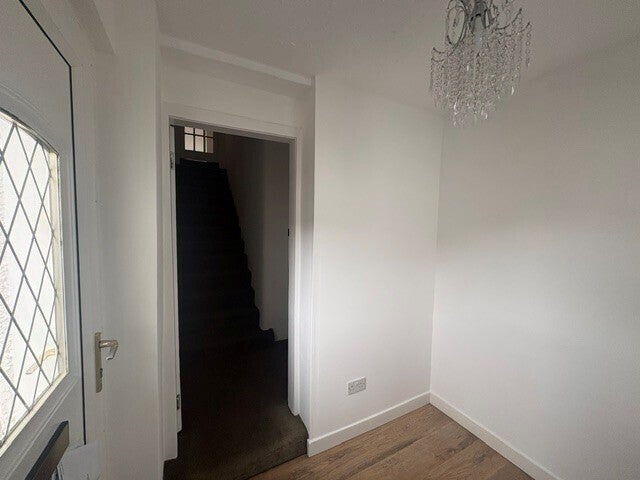 Flat Meikle Earnock Road in Hamilton