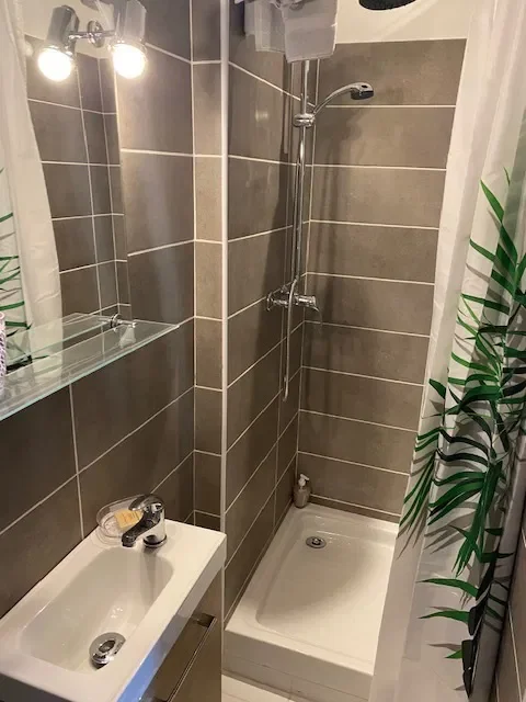 Chambre Place Jean Jaurès à Béziers